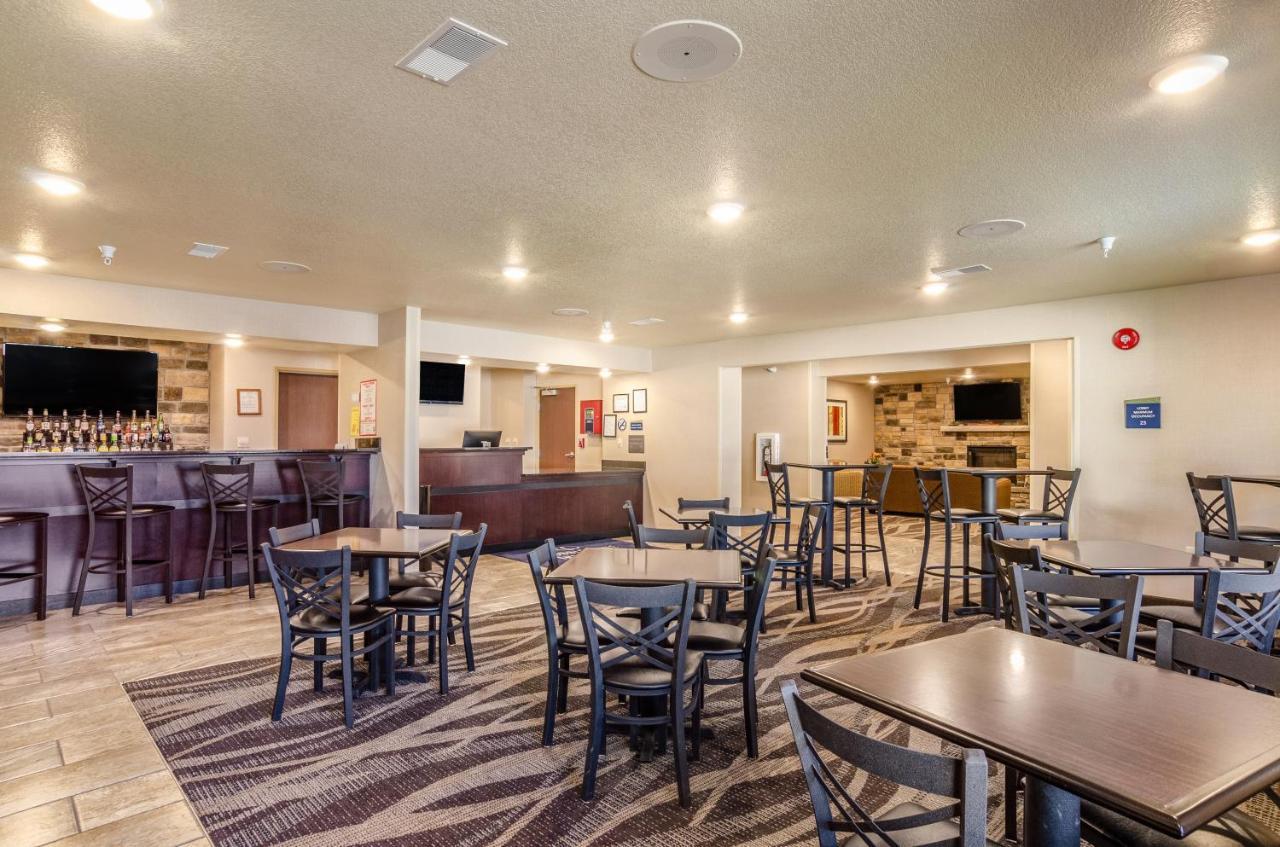 Cobblestone Inn & Suites - Bridgeport Exteriör bild